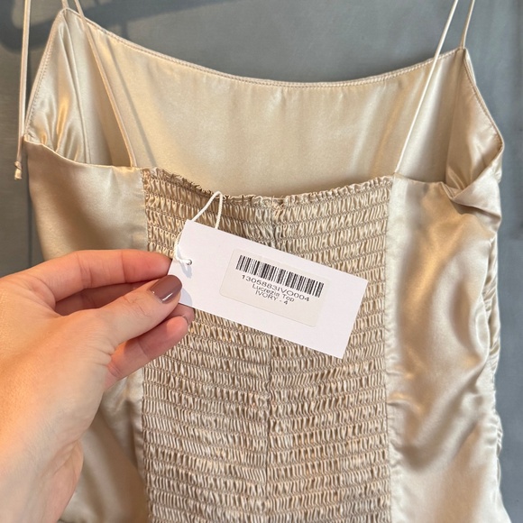 Reformation Lucrezia Silk Top Ivory - Size 4 - Picture 5 of 6